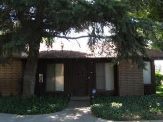 4889 Butler Ave, Fresno, CA 93727-5067