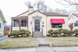 424 Mitchell Ave, Elmhurst IL  60126-3907 exterior