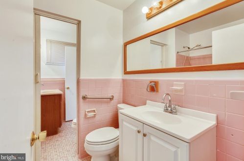 3904 Jeffry St, Silver Spring MD 20906-4224 exterior