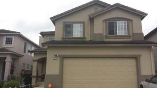 1014 Fitzgerald St, Salinas, CA 93906-4683