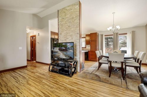 6001 67th Way, Minneapolis, MN 55429-1593