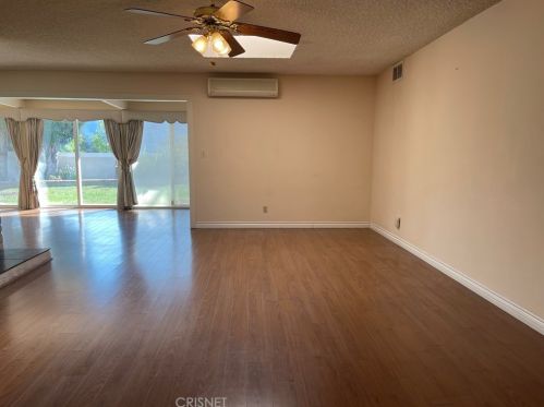 3800 Santa Carlotta St, Glendale CA 91214-1158 exterior