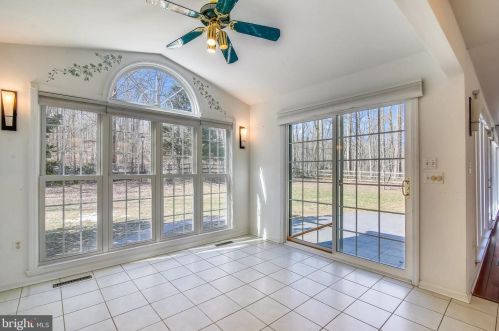 6512 Putman Rd, Graceham MD 21788-2726 exterior