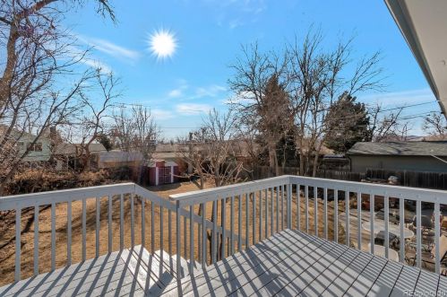 7112 Alabama Dr, Aurora CO 80232-5508 exterior