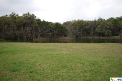 1891 Tanglewood Trl Ct, Spring Branch TX 78070-5237 exterior