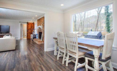 4624 Rivercliff Dr, Lilburn GA  30047-4735 exterior