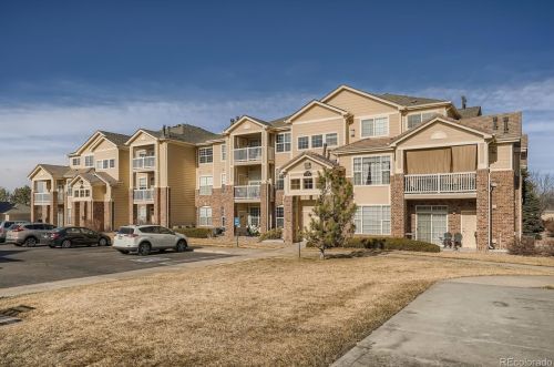 5756 Genoa Way, Aurora, CO 80019-2090