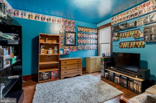 247 Pne St, Lancaster PA  17603-3332 exterior