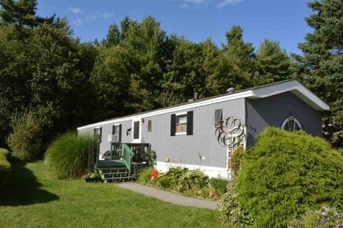 195 New Hillcrest Dr, Mason, NH 03048-3321