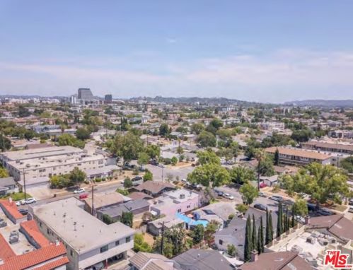515 Chester St, Glendale CA  91203-1531 exterior