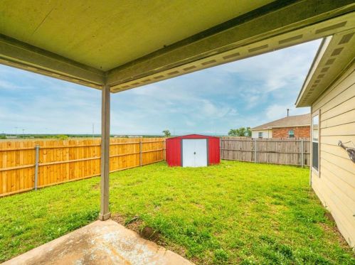 9345 Cynthia Ct, Fort Worth TX  76140-5170 exterior
