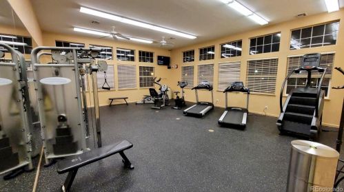 5255 Memphis St, Denver CO  80239-5223 exterior