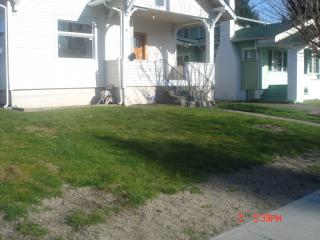 829 Ferry St, Tacoma WA  98405-3033 exterior