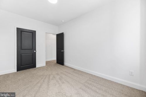 1249 Langham Ave, Camden NJ 08103-2818 exterior