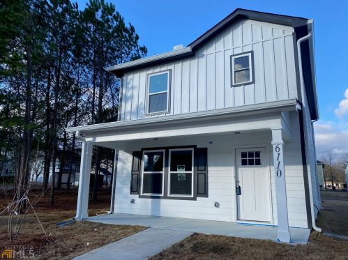 6110 Tew Ln, Porterdale, GA 30014-2752