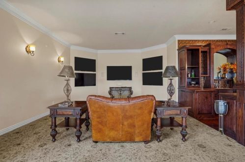 2011 Grn Wing, Granbury TX 76049-5576 exterior