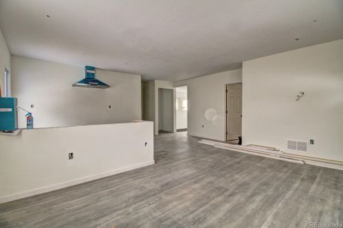 10 Irving St, Denver CO  80219-2034 exterior