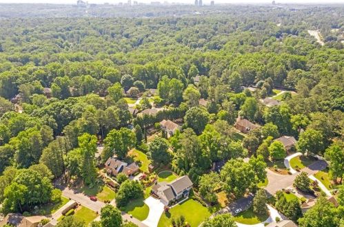 425 Breakwater Rdg, Atlanta GA  exterior