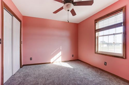 6205 Harvest St, Springfield OH  45502-7536 exterior
