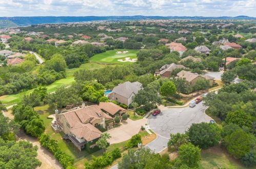 11401 Eagles Glen Dr, Austin TX  78732-2088 exterior
