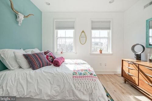 2537 Gordon St, Philadelphia PA 19132-4631 exterior