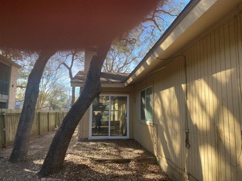 8518 Fathom Cir, Austin, TX 78750-3035