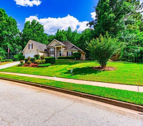 35 Trelawney Trce, Porterdale, GA 30016-6804