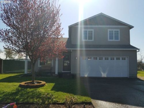 640 Studer Pl, Gervais, OR 97026-8933