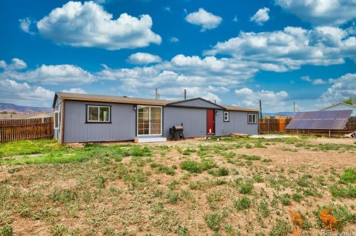 834 Raynolds Ave, Canon City, CO 81212-9168