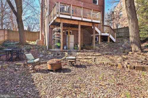 10211 Sutherland Rd, Silver Spring MD 20901-2236 exterior