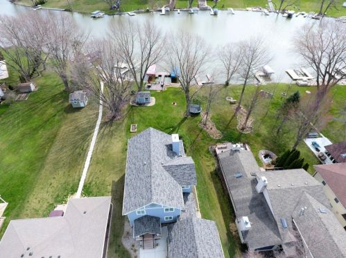 1834 Sandy Beach Dr, Crown Point, IN 46307-9320