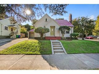 7305 16th Ave, Portland, OR 97202-6002