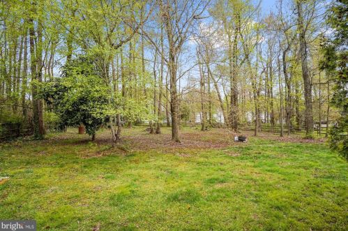 11 Poplar Grove Ave, Aberdeen MD  21001-4384 exterior