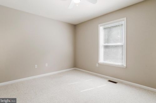 351 Cub Run Ln, Harpers Ferry WV 25425-6476 exterior