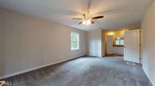 4100 Coatsworth Dr, Rex GA 30273-1500 exterior