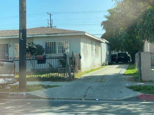 5822 Priory St, Bell, CA 90201-4621
