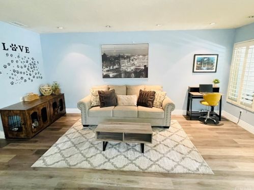 1735 Rainwood Cir, Anaheim, CA 92807-1321