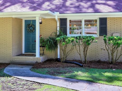595 Oakland Dr, Marietta, GA 30067-7653