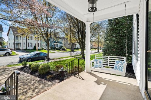 25 Bowen Ave, Pilesgrove, NJ 08098-1403