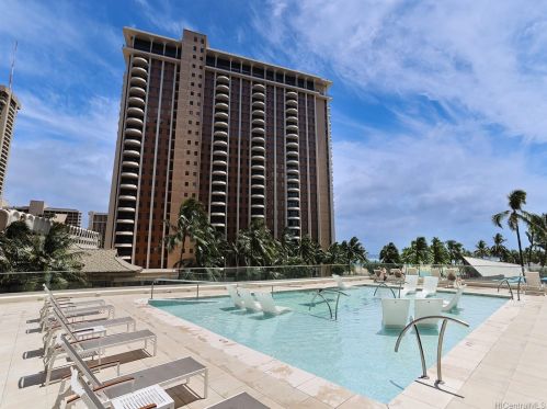 1777 Ala Moana Blvd, Honolulu HI  96815-1683 exterior