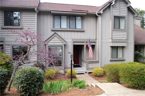 304 Safe Harbor Cir, Salem, SC 29676-4613