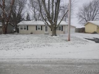 124 Johnson St, Oneida, IL 61467-5060