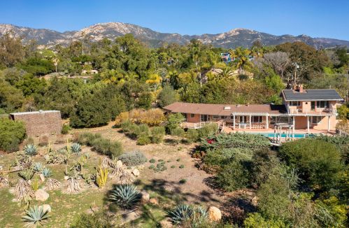 2333 Foothill Ln, Santa Barbara, CA 93105-2316
