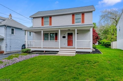 12 Barone St, Netcong, NJ 07857-1603