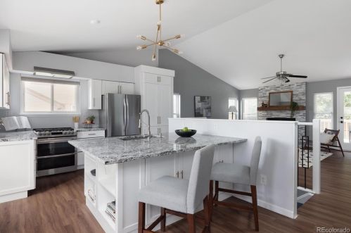 5008 Evanston St, Aurora CO 80014-3920 exterior