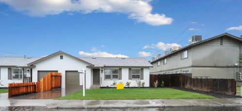 203 20th Century Blvd, Turlock, CA 95380-2355