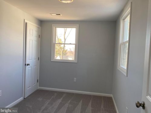 310 Stevens Ave, Arnold MD 21012-1547 exterior