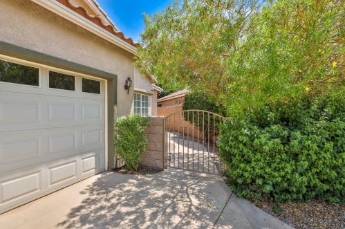 45586 Green Hills Ct, Indio, CA 92201-0940