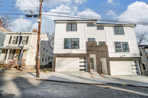 2618 Hackberry St, Cincinnati OH  45206-2122 exterior