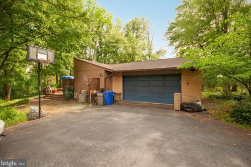 116 Delford Ave, Silver Spring MD  20904-3402 exterior